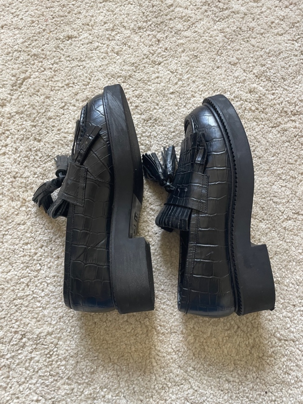 & Other Stories Black Chunky Croco
Leather Tassel Loafers size 38 - Picture 5 of 9